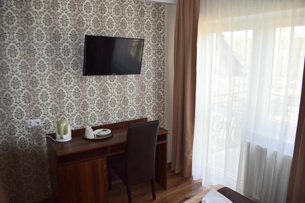 Dom Bursztynowy Bed & Breakfast *